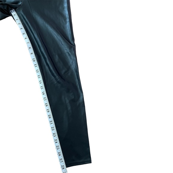 Aritzia Wilfred Free Daria Pant High-Waisted Vegan Leather Leggings Black Sz M - Picture 12 of 13